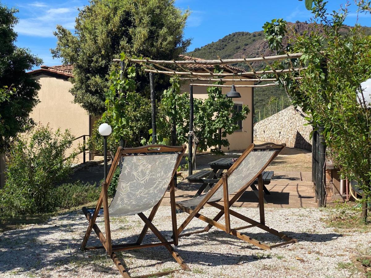 Villetta Ai Peri Nisporto Buitenkant foto